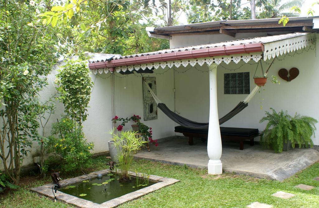 Lilly House Bed & Breakfast Unawatuna Dış mekan fotoğraf